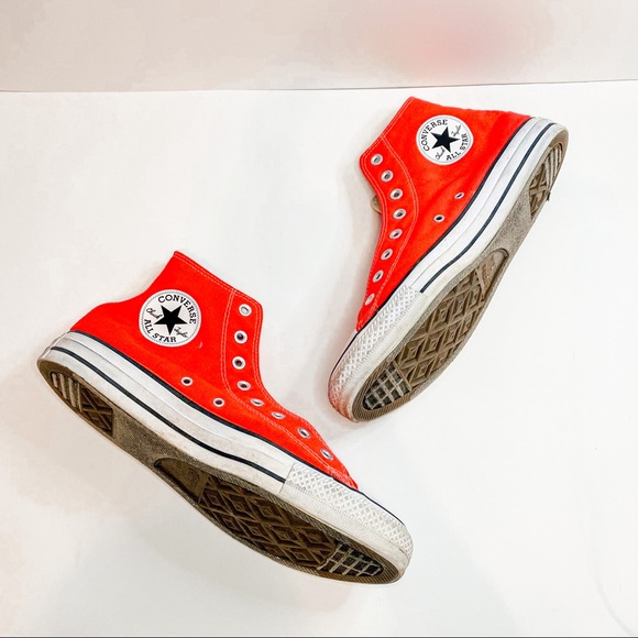 Converse All Star Chuck Taylor High Tops Pink